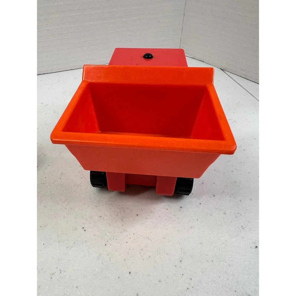 Bob the Builder Toy Lot Bob Figure Muck Digger and Dizzy Cement Mixer Vehicles
